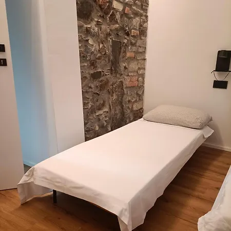 Σπίτι διακοπών Dn Art - Romantic With Indoor Jacuzzi - 5 Guests Blevio
