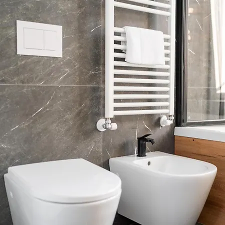 Dn Art - Romantic With Indoor Jacuzzi - 5 Guests Σπίτι διακοπών Blevio